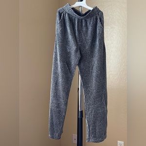 Straight leg pants for women. It’s so lightweight, soft.